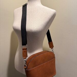 Women’s cross body bag